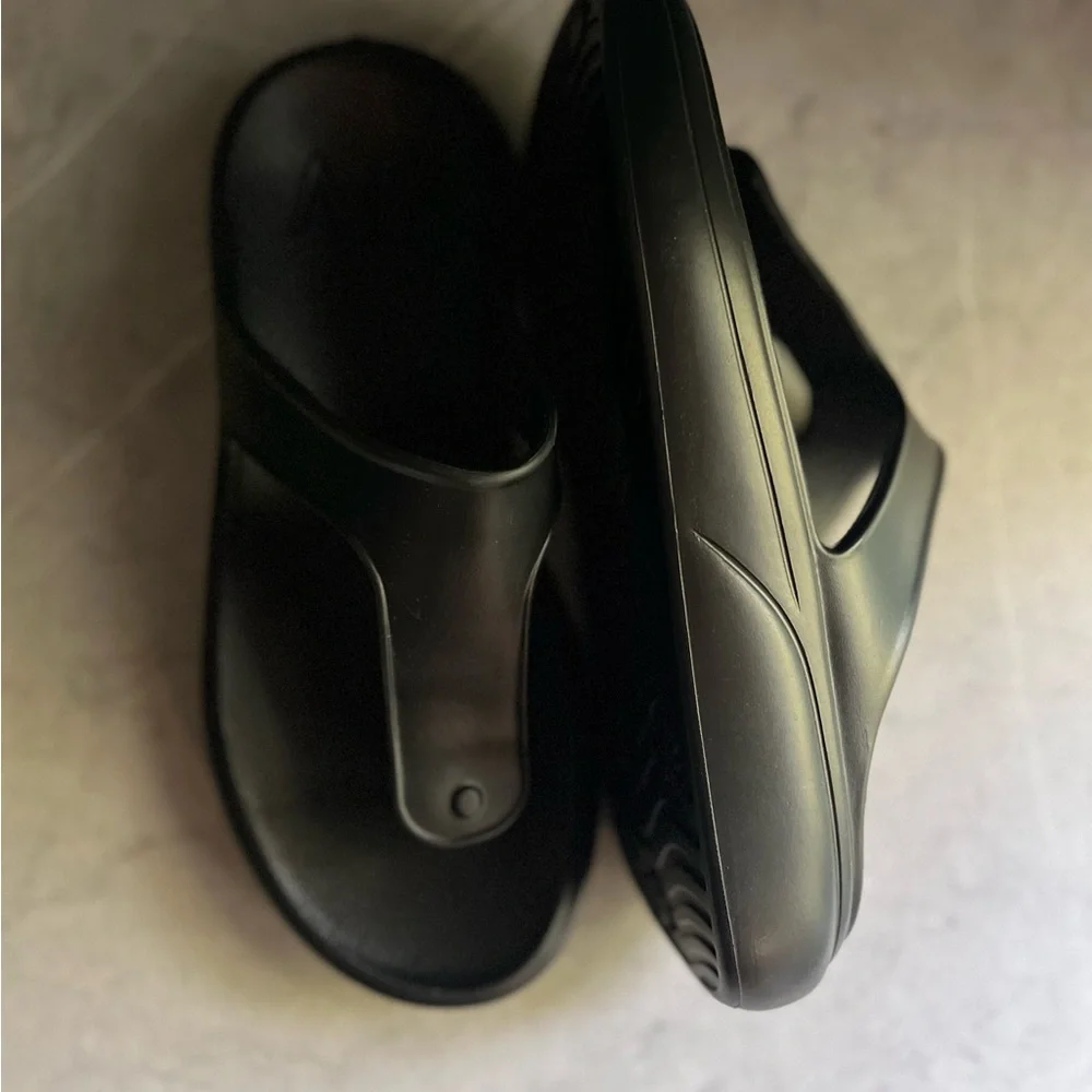 Stuart Weitzman new without